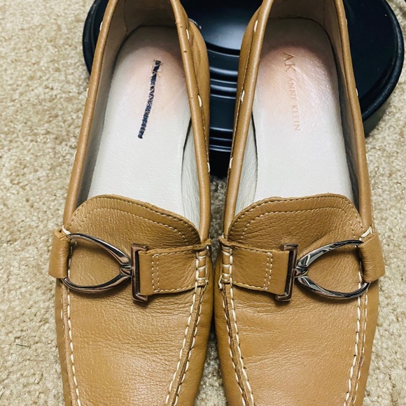 Anne Klein Kk Davis Beige Leather 